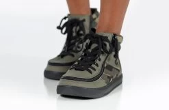Olive Camo BILLY Street High Tops -Footwear Store BK21310 340 studio standing 2 940x614 3081dfc6 9897 48a4 af7b 8de91ddbe21b