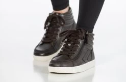 Brown Leather BILLY Ten9 CS Sneaker High Tops 23 Brown Leather BILLY Ten9 CS Sneaker High Tops -Footwear Store BK22442 200 studio standing 2 940x614 cb417e43 3abc 42ad 8b5b a5b936ec4b5b