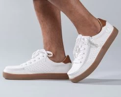 FINAL SALE - Men's White BILLY Low Sneakers -Footwear Store BM20003 100 Studio1 880x704 1