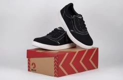 FINAL SALE - Men's Black/White Stitch BILLY Sneaker Low Tops -Footwear Store BM22128 002 studio 3 940x614 37c0ef9f f9c2 478b 9bca 9955982a5474