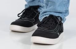 FINAL SALE - Men's Black/White Stitch BILLY Sneaker Low Tops -Footwear Store BM22128 002 studio standing 2 940x614 f9d97bab e6a0 4635 8023 189b09868fe8
