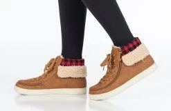 Women's Cognac BILLY Cuffs -Footwear Store BW22341 210 studio standing 1 940x614 29ca0ce2 41c6 4896 8981 288e5b2536ee