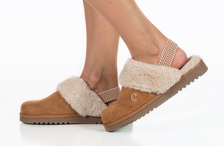 Footwear Store -Footwear Store BW22447 250 studio standing 1 940x614 6a802f48 57cd 45c7 97c1 e640282e73ec 768x502 1